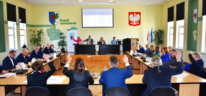 L Sesja Rady Powiatu Goleniowskiego -