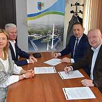 Podpisanie umowy na realizację zadania pn.: „Przebudowa drogi powiatowej nr 4164Z w miejscowości Strzelewo”