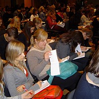 Mikołajki uczniów goleniowskiego liceum w Polskim Radiu Szczecin