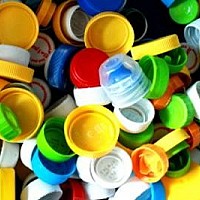 Informacja w sprawie podsumowania 2014 roku w zbieraniu plastikowych nakrętek w Bibliotece