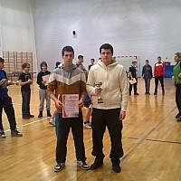 I miejsce dla drużyny chłopców, II dla drużyny dziewcząt I LO w Nowogardzie w tenisie stołowym