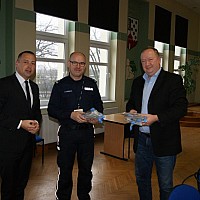 Przekazanie narkotestów dla Komendy Powiatowej Policji w Goleniowie