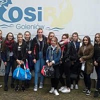 ZWYCIĘSTWO DZIEWCZĄT Z ZESPOŁU SZKÓŁ NR 1 W GOLENIOWIE W ROZGRYWKACH O MISTRZOSTWO POWIATU W PIŁCE NOŻNEJ DZIEWCZĄT W RAMACH LICEALIADY
