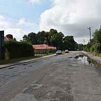 Umowa na wykonanie dokumentacji na remont drogi w Mostach - podpisana!