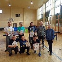 Turniej w tenisa stołowego w Wierzbięcinie 