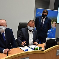 Wsparcie psychologiczno-pedagogiczne dla uczniów powiatowych szkół